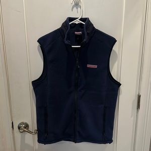 Vineyard vines navy fleece vest, size small